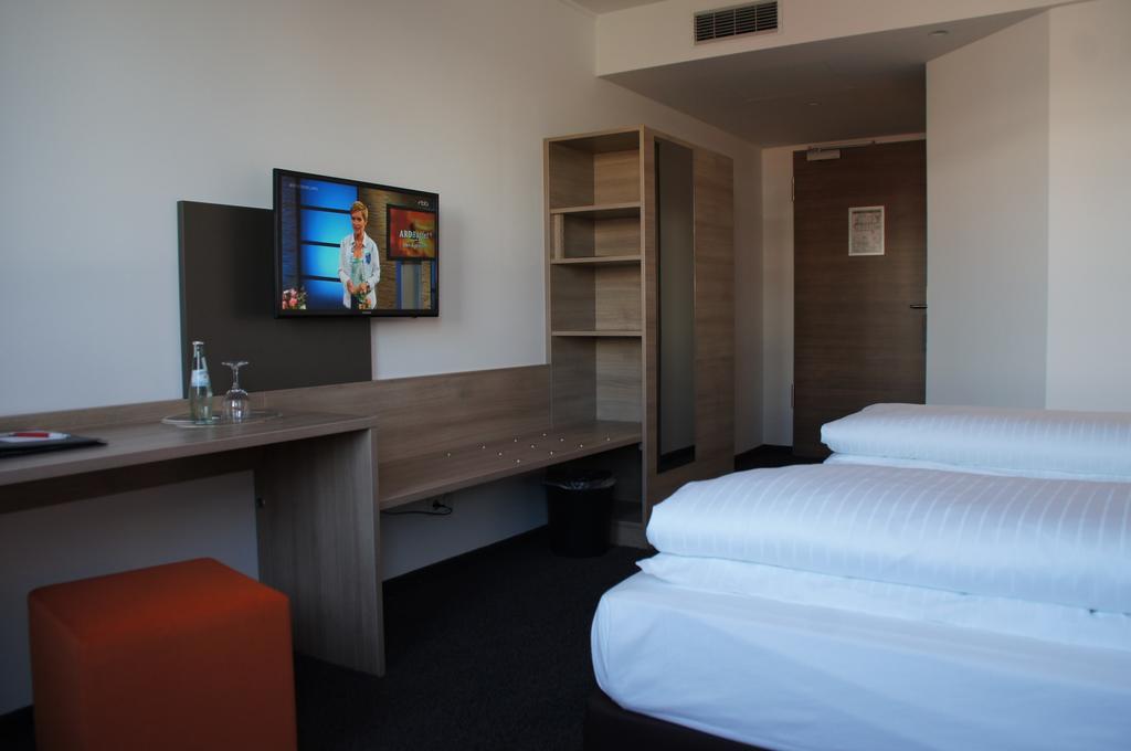 Euro Hotel Friedberg Friedberg  Kamer foto