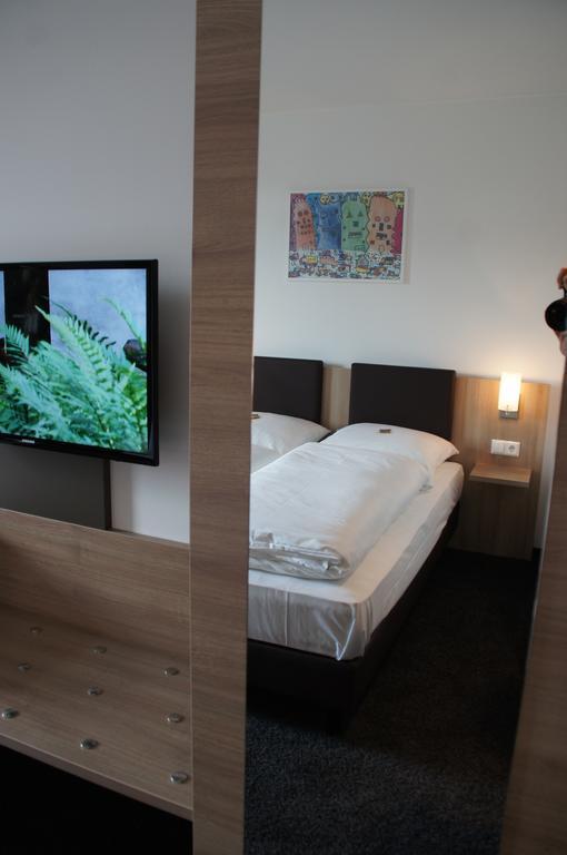 Euro Hotel Friedberg Friedberg  Kamer foto